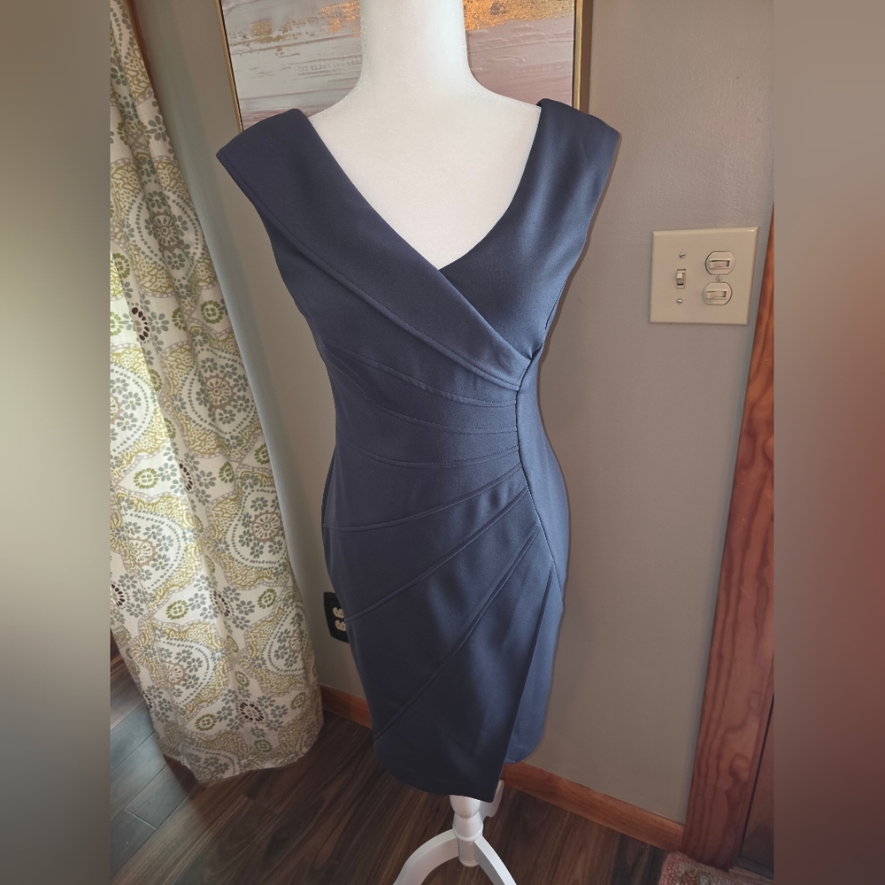 Maggy London Grey Off-the-Shoulder Sheath Midi Dress